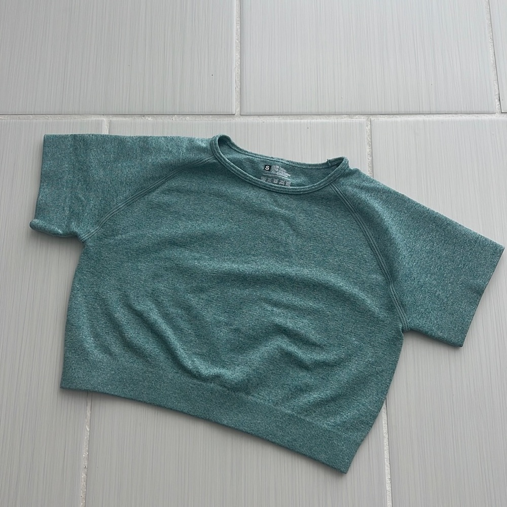 Workout crop top